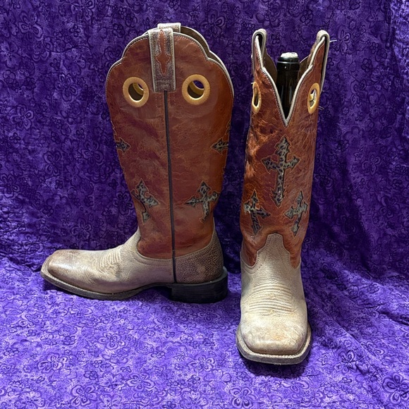 Ariat Brown and Tan Heeled Boots - Picture 1 of 5